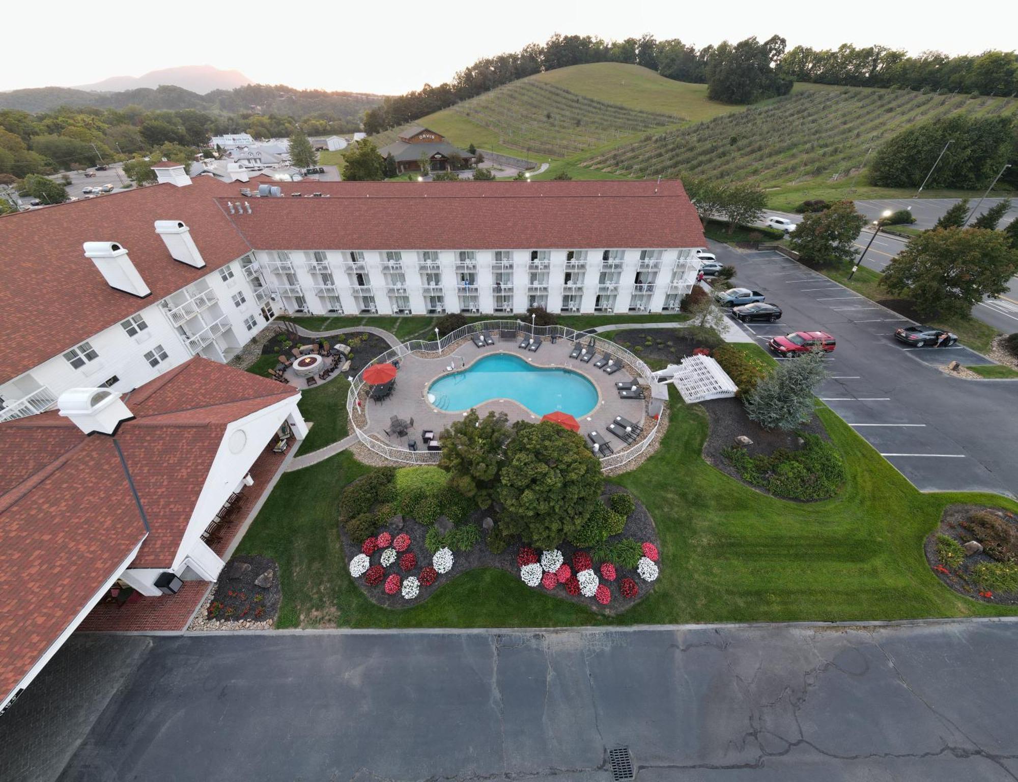 סביירוויל The Inn At Apple Valley, Ascend Hotel Collection מראה חיצוני תמונה