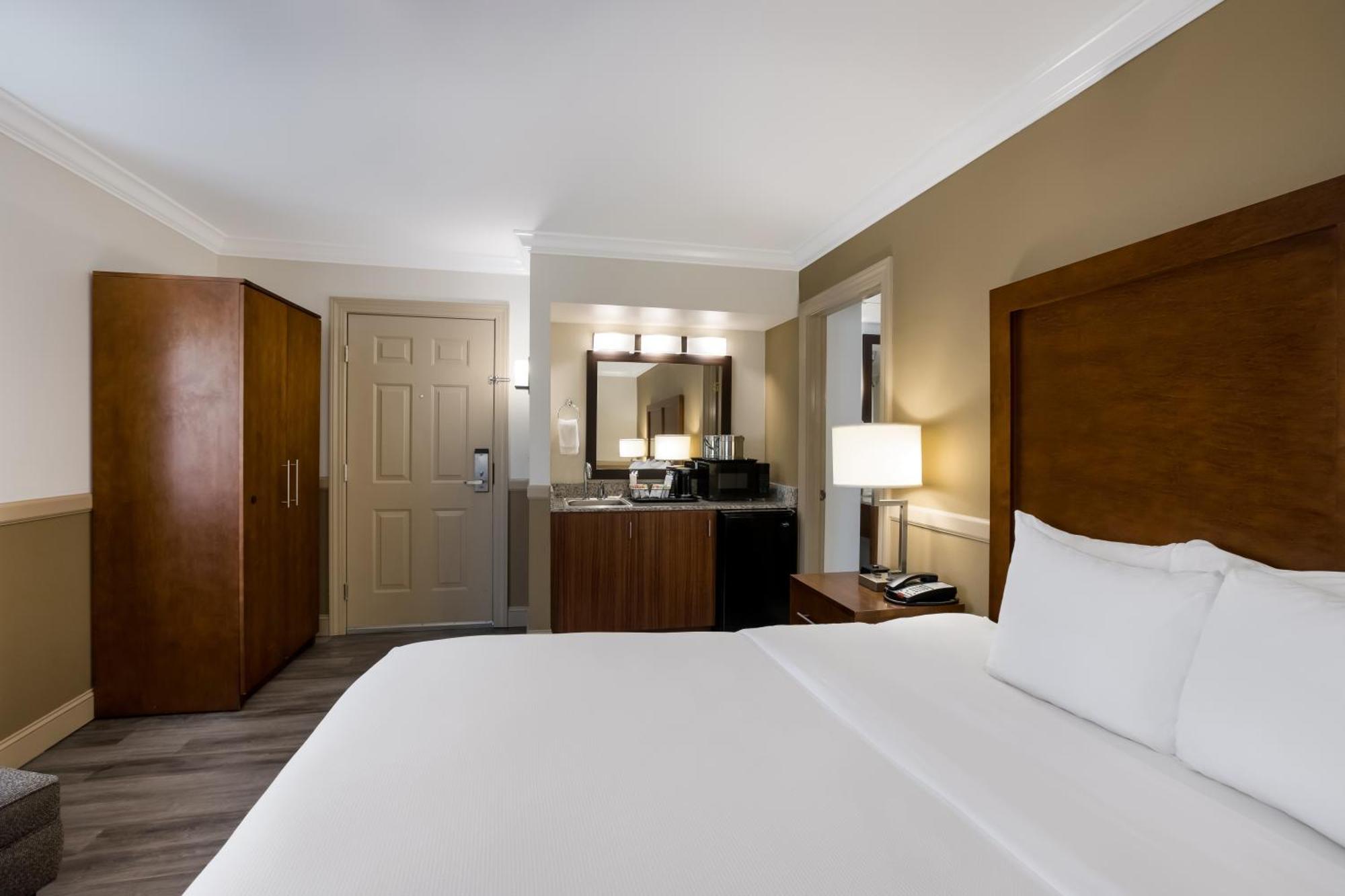 סביירוויל The Inn At Apple Valley, Ascend Hotel Collection מראה חיצוני תמונה
